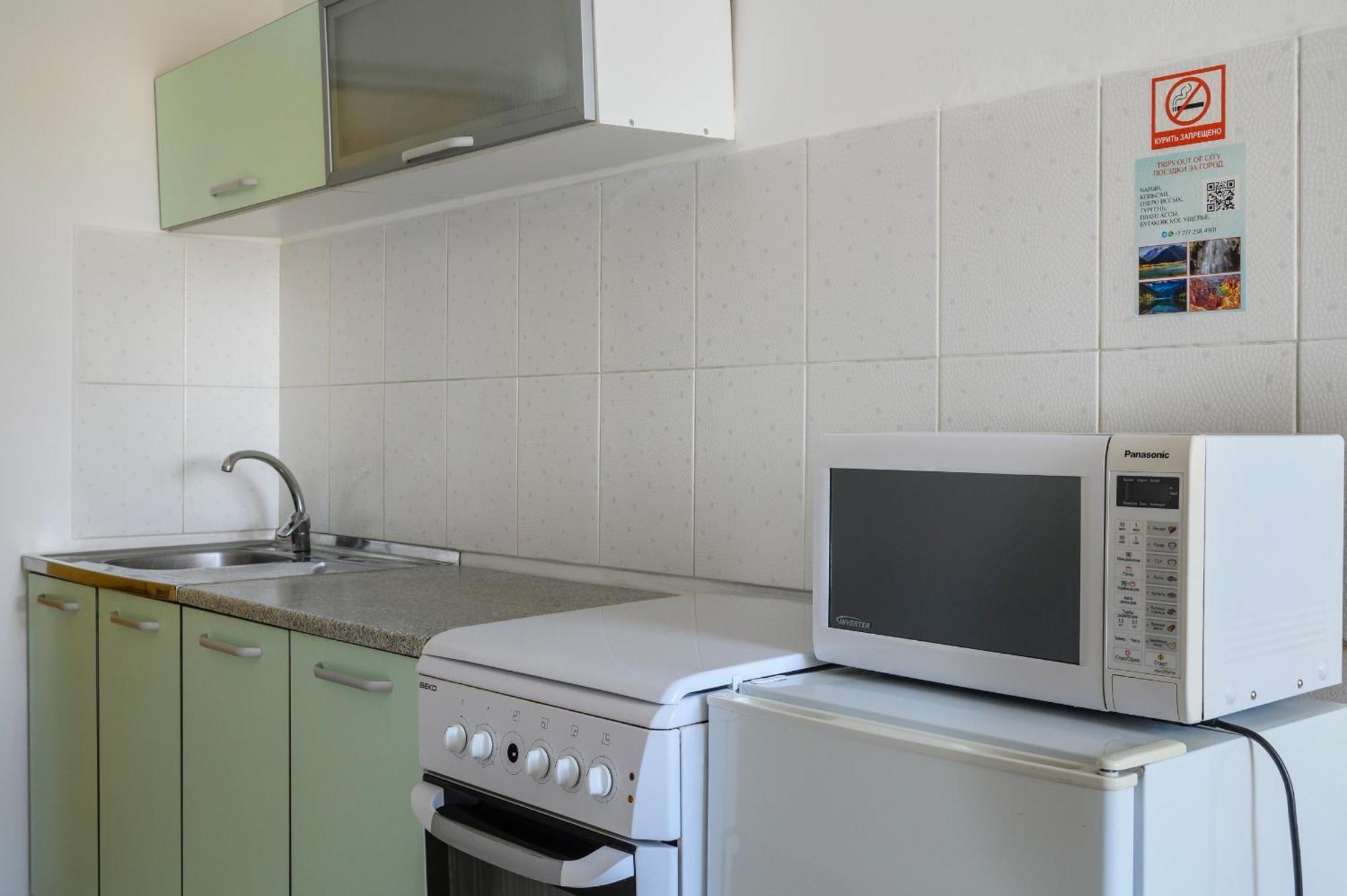 428 Lighthouse Apartments - Traveler'S Choice Alma-Ata Buitenkant foto