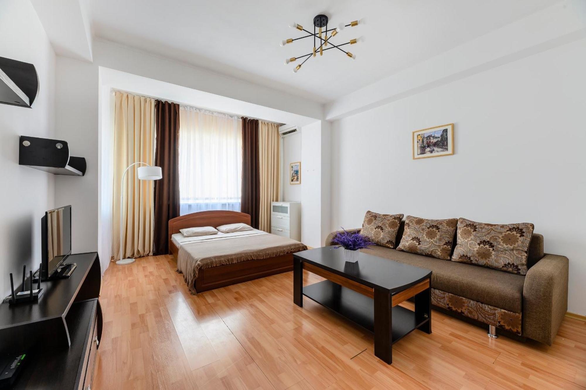 428 Lighthouse Apartments - Traveler'S Choice Alma-Ata Buitenkant foto